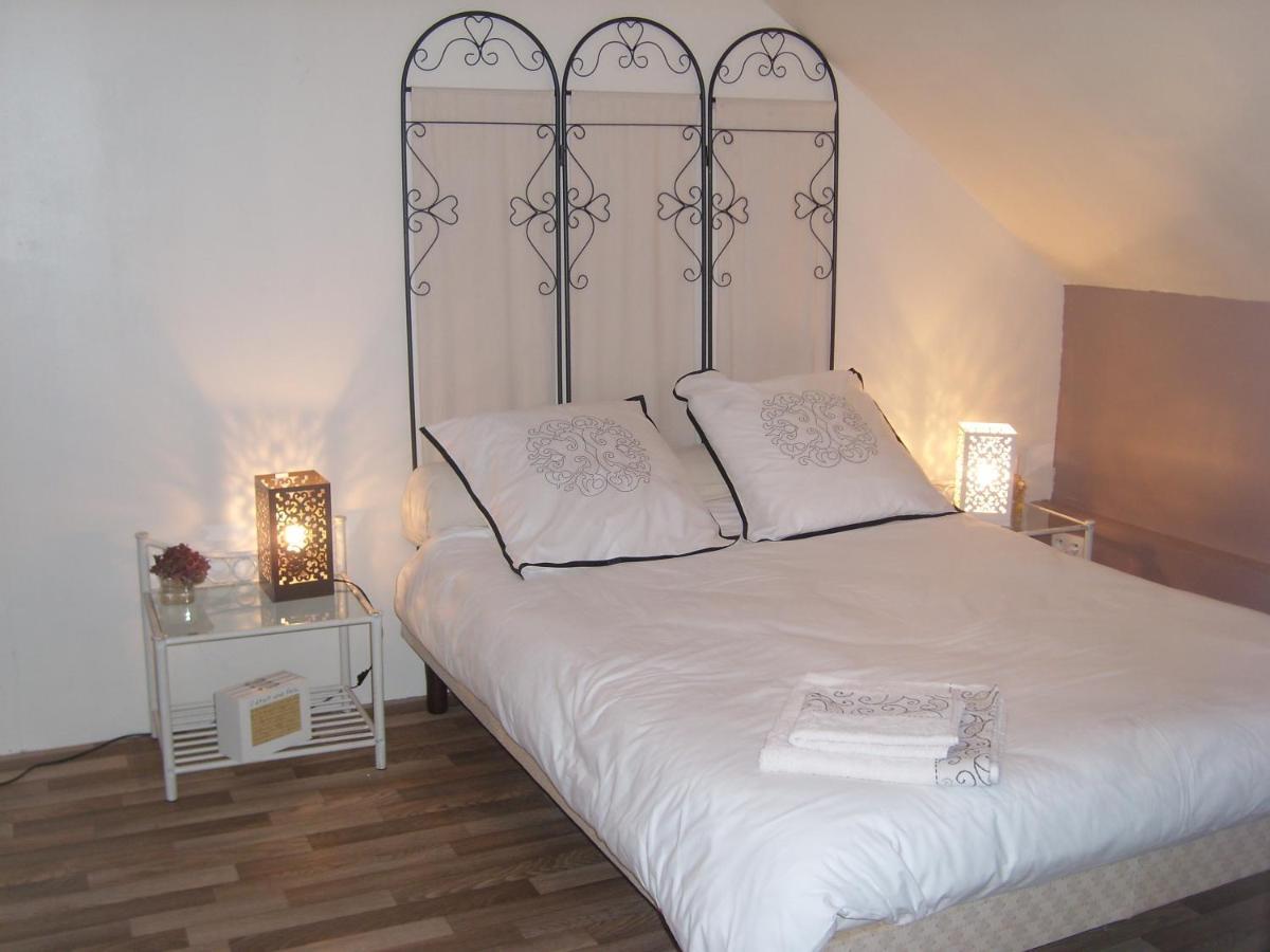 Domaine De La Basse Orme Bed and Breakfast Les Iffs Εξωτερικό φωτογραφία