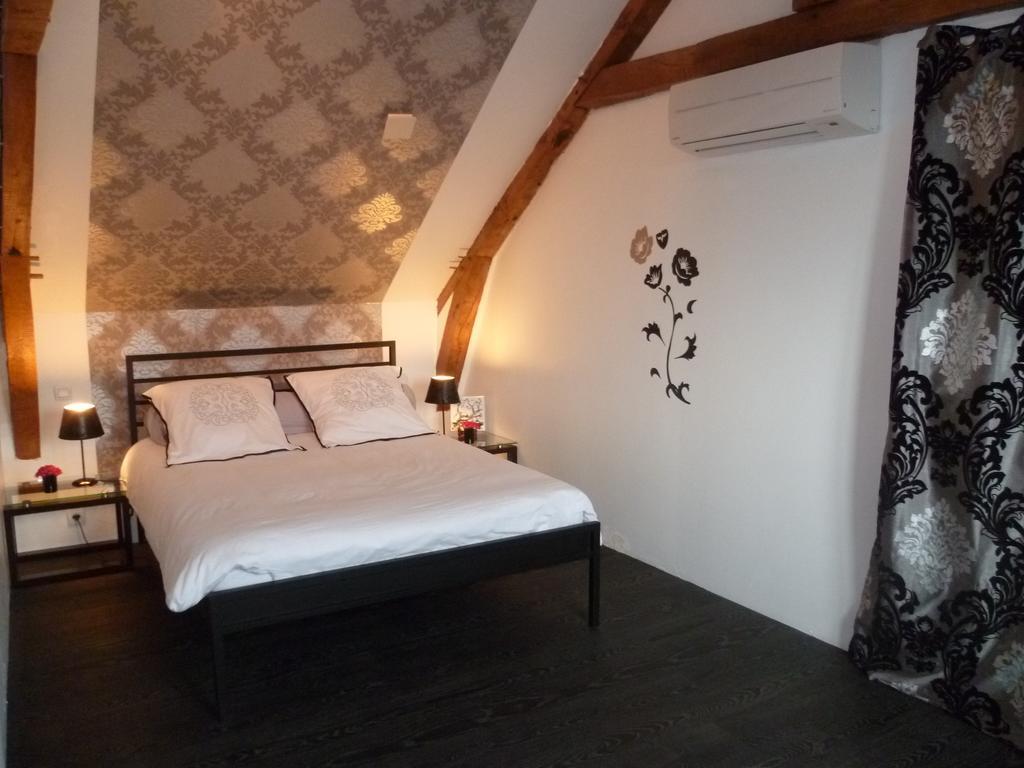 Domaine De La Basse Orme Bed and Breakfast Les Iffs Δωμάτιο φωτογραφία